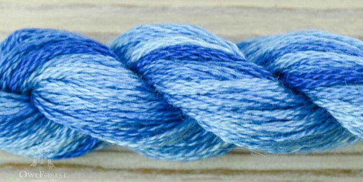 3419 Нитки ручного окрашивания OwlForest на основе DMC, пасма 8 метров Ультрамарин
