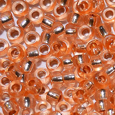 Бисер Preciosa 78184 карамельный абрикос прозрачный с серебряным центром