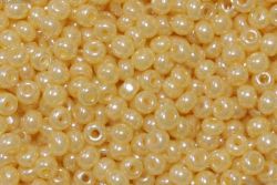 47113 Бисер ванильный перламутровый (Preciosa) 
