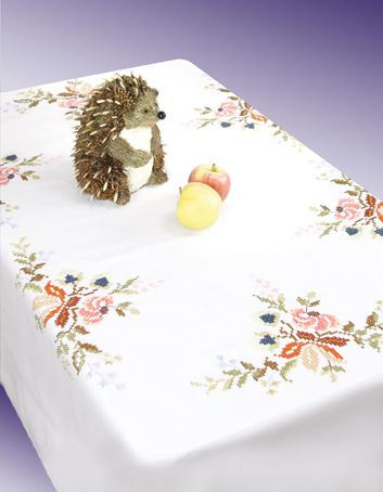 20.002.06 Набор для вышивания крестом Марья Искусница скатерть "Соцветие с кашкой" 