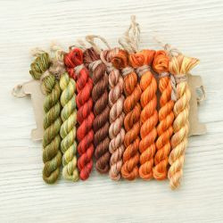 НМул-ОН106-2401 Набор ниток OwlForest для схемы «Осенний натюрморт» (ПНК) 40 каунт в 1 нить