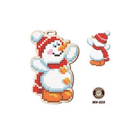Набор для вышивания WoodStitch "Новогодняя игрушка. Снеговик", 6*9, MN-025
