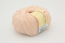 Пряжа ПЕХОРКА Ласковое детство // 070 // 72 // Светлый персик